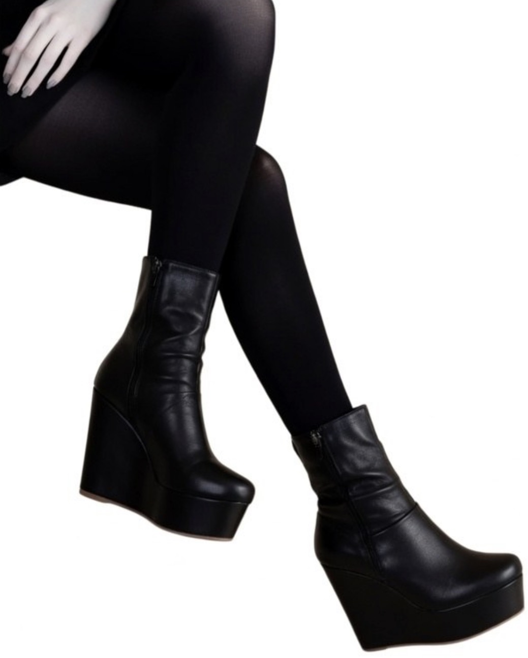 Low Orbit Wedge Booties